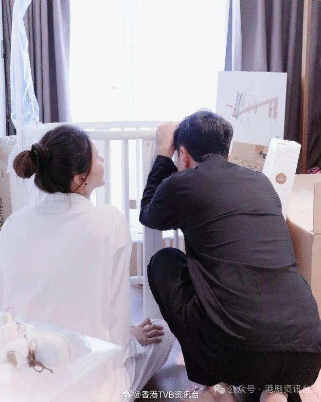自爆新手妈妈不易做！需戴护腕解痛症必一体育网页版登录TVB当红花旦(图9)
